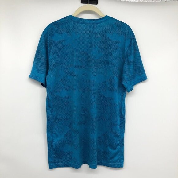 Nike Men's Blue Dri-Fit Digital Camo Short  Sleeve Athletic T-Shirt size M - Picture 2 of 13